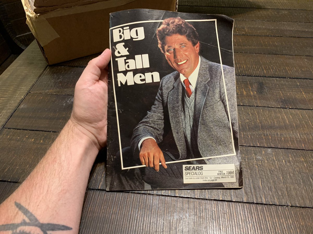 What I’ve always wanted! A 1984 Sears Men’s Big and Tall catalog featuring  @RealJoeNamath! As you might imagine, there is no way I’m passing up a chance to check out this important, historic tome.  #GrandpaTimeCapsule