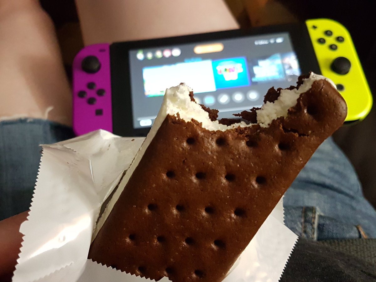Time for dessert 😋 #IceCreamSandwich #Nintendo #NintendoSwitch