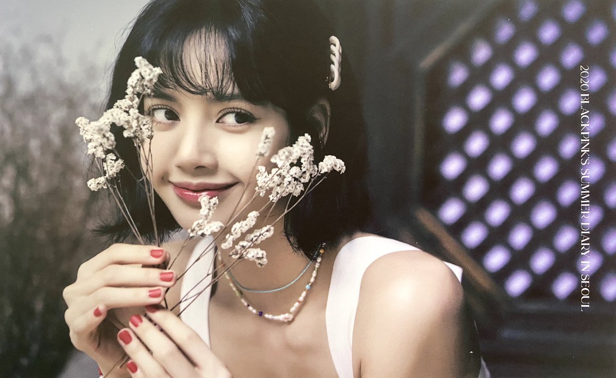 BLACKPINK (Lisa) summer diaries in Seoul #BLACKPINK #LISA 