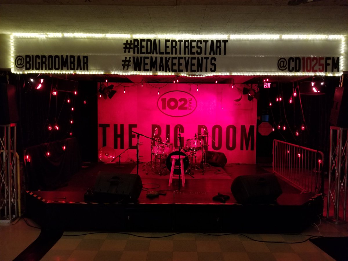 BigRoomBar's tweet image. "A Bar with a Radio Problem"

The Double Whammy

#WeMakeEvents
#RedAlertRESTART
@CD1025FM