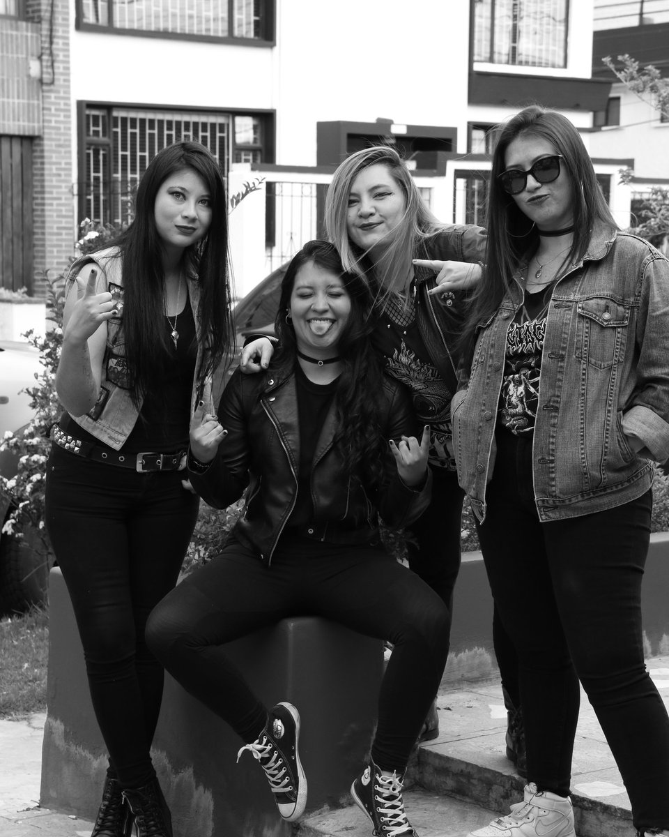 ¡Hola Parceros! 
Queremos invitarlos a estar conectados apoyando la música y el metal Colombiano.🇨🇴 🎧   ¡Acompañenos!

Fechas:

•19 de Septiembre 
AUDICIONES PARA EL #viveelmetalsincensura 
apoya <a href="/ParcheRock/">ParcheRock</a> <a href="/thegrangebarbog/">TheGrangeRecords</a> 
con excelentes bandas Colombianas