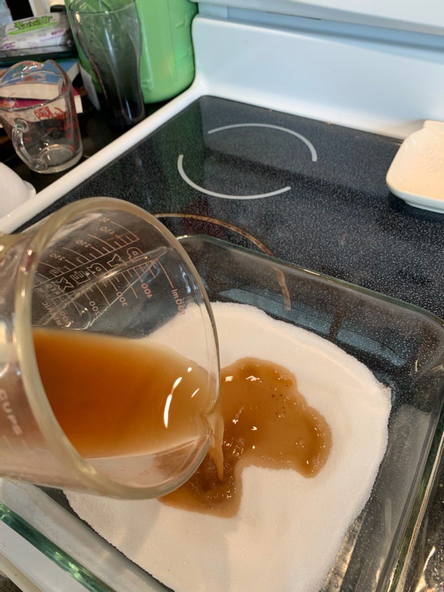 4: strain through coffee filter.5: double boiler reduce to half the amount of sugar desired. 6: 2:1 sugar to tincture ratio. 7: mix sugar and tincture preheat oven to 175.