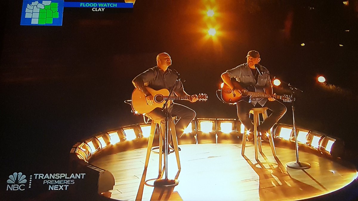 ᗰเҡε🌙 tweet media