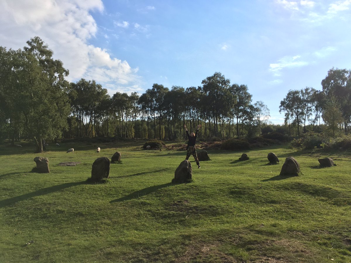 seaparkin's tweet photo. Short dash round Stanton moor catching some rays before school & footy runs. Heather beginning to fade. Nine Ladies? There were 10 ๐ #stonecircle #derbyshire #silverbirch #heather #stantonmoor #englishhertiage #september #sunshine #gooutside https://t.co/vxFGtCchUR