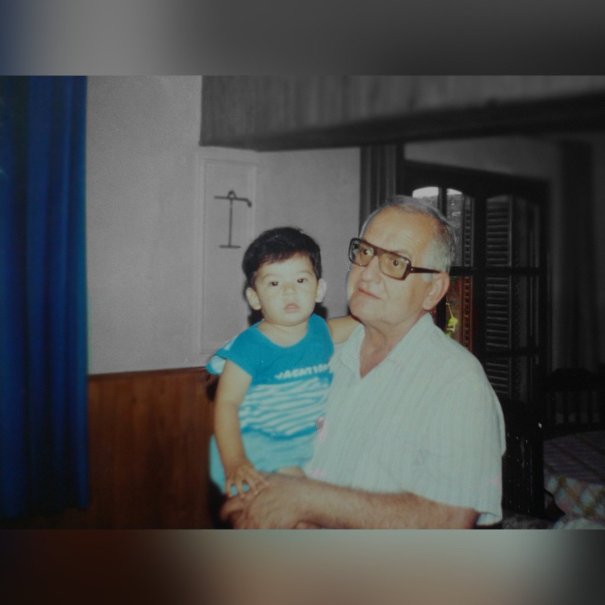 Topo155's tweet photo. Se fue el rey de la casa, el motor de mi vida y todo lo que le daba sentido a todos mis días.
Cuiden, valoren y disfruten de cada uno y todos sus seres queridos. Hoy estamos mañana no sabemos https://t.co/JmmkmxFzL9