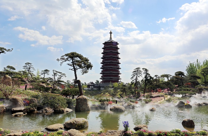 discoverbeijing's tweet photo. Relax With a Scenic Getaway at Kempinski's Beijing Yanqi Island Pavilion.
Located alongside the picturesque Yanqi Lake and Yan Mountain, the lush Yanqi Island ushers in its most charming season in the early autumn days.
https://t.co/Z4RCj2Qnvv https://t.co/GZQEnvo6yl
