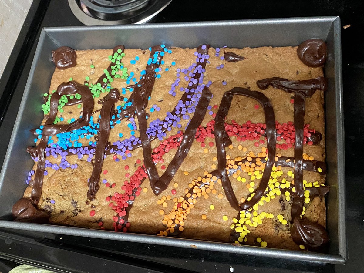 JlifeSlp's tweet photo. When you just need to make a slightly wonky cookie cake to commemorate the week you’ve had...@RISDSLPs https://t.co/vdb5Lc4ATz