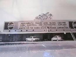 t6/ The administrative capital is called Lealui, and the winter capital is called Limulunga.Mongu is the political capital. Mongu Town in the 1970s