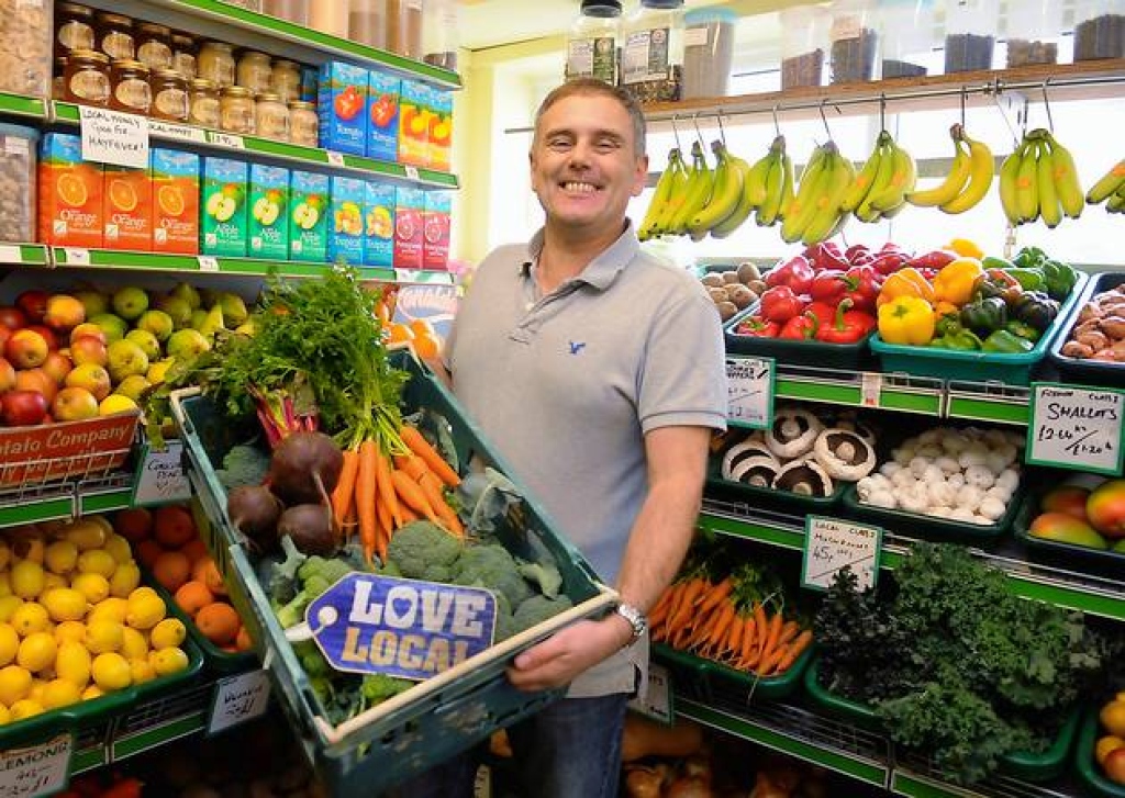 For more great  #PlasticFree Fruit and Veg, there's Ford's Fishmongers, Fruit and Veg on Gloucester Street just off of Unthank Road.These guys have been great in Lockdown - took our shopping list and picked it all for us! https://www.instagram.com/fordsunthank/?hl=en