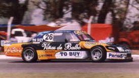 delaCruzrpm's tweet image. Hoy hace 19 años, en su 42º carrera de TC, @diegotee67 lograba su 1º triunfo en TC, en el autódromo de 9 de julio.
Con el Ford Falcon, superaba a @rafaelverna (Falcon) y @PatricioDiPalma (Torino).
En TC Pista, el @pollobernardini (F.Falcon) conseguía su 2º victoria consecutiva.