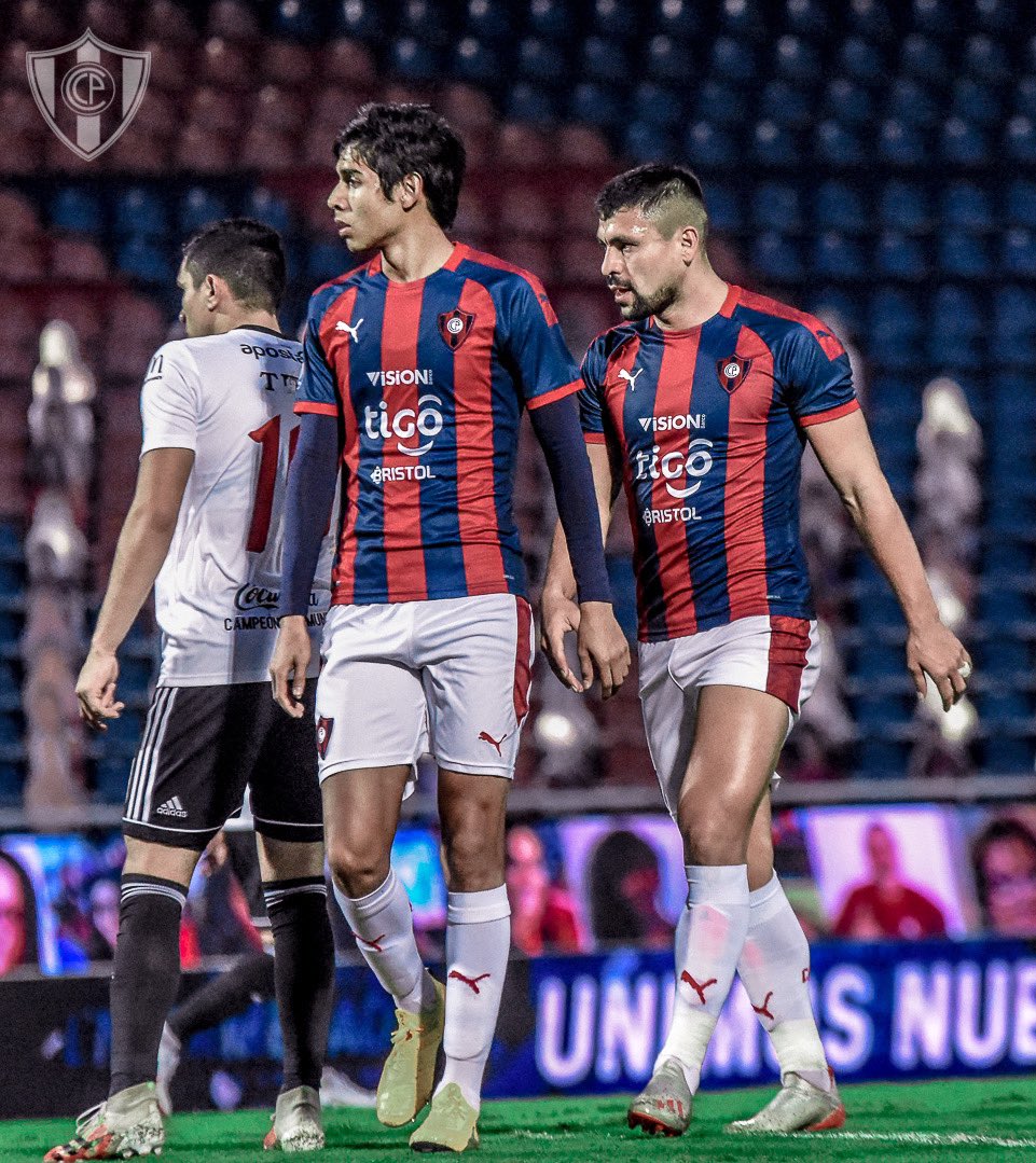 ¿Cuantos RT para esta dupla? 👀

#SomosPueblo 🔵🔴