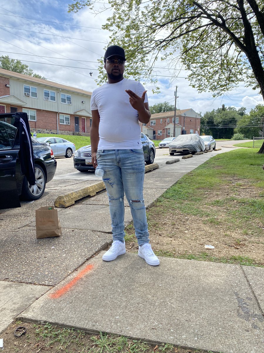 SB_Dboy's tweet photo. My biggest fear is ending up ah used to be yeah!🤷🏽♂️ #VitoLand💕 #SimonWorld💚 #FreeDaGuys! #ForeverLaMike💙 #SIPMACK💚 #LongLiveSean💚 https://t.co/iKLAQ2e25b