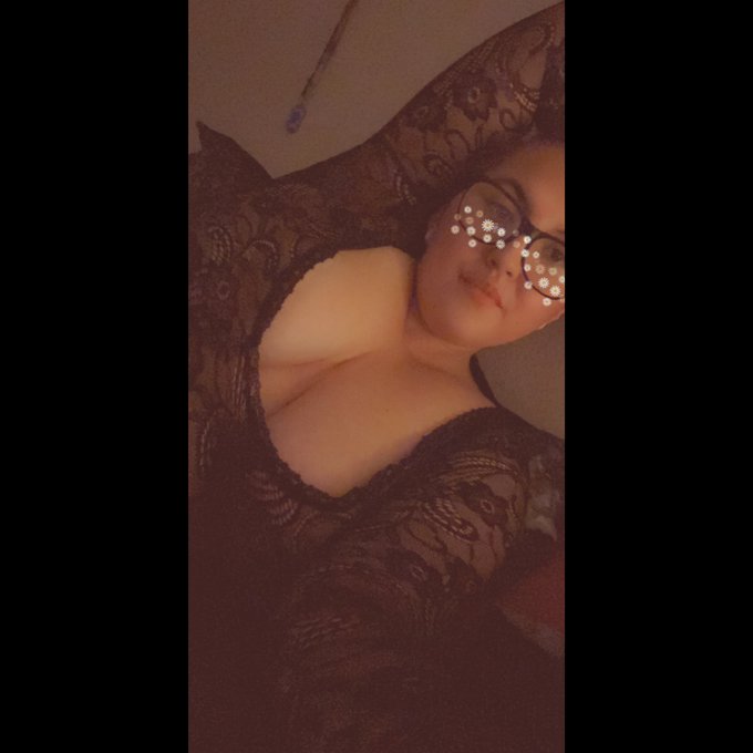 Lowkey love this picture https://t.co/zbtv30AMzH<a href="/tag/newprofilepic"class="tags"><span>#newprofilepic</span></a>