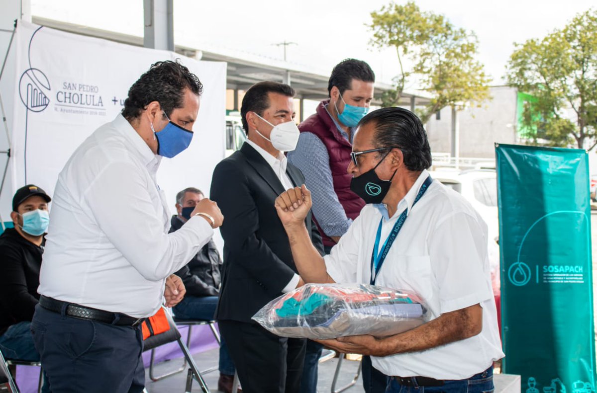 El día de hoy también firmamos un convenio con el presidente auxiliar de #Manantiales, Rigoberto Landeros, para acercar los servicios a los ciudadanos, a través de la instalación de una Unidad Administrativa.