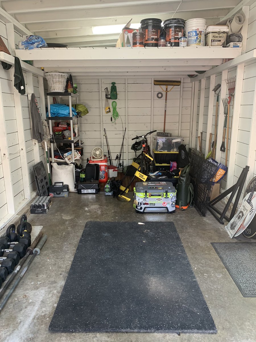 CJWatson7's tweet photo. Why is organization so cool. Feeling accomplished π€πΌ More room for the home gym... assault bike ordered today π―π
#GarageCleanUp https://t.co/UfTxYygv5W