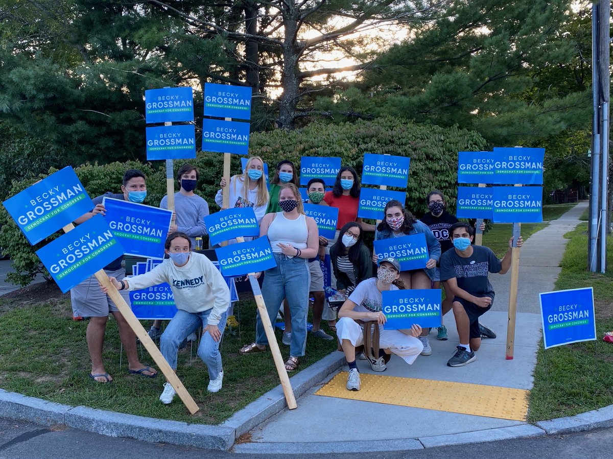 polls close in an hour so i just want to say that there is nothing i would change about this campaign/this team/the last 7 months. thank you for everything #teamgrossman #mapoli #MA04