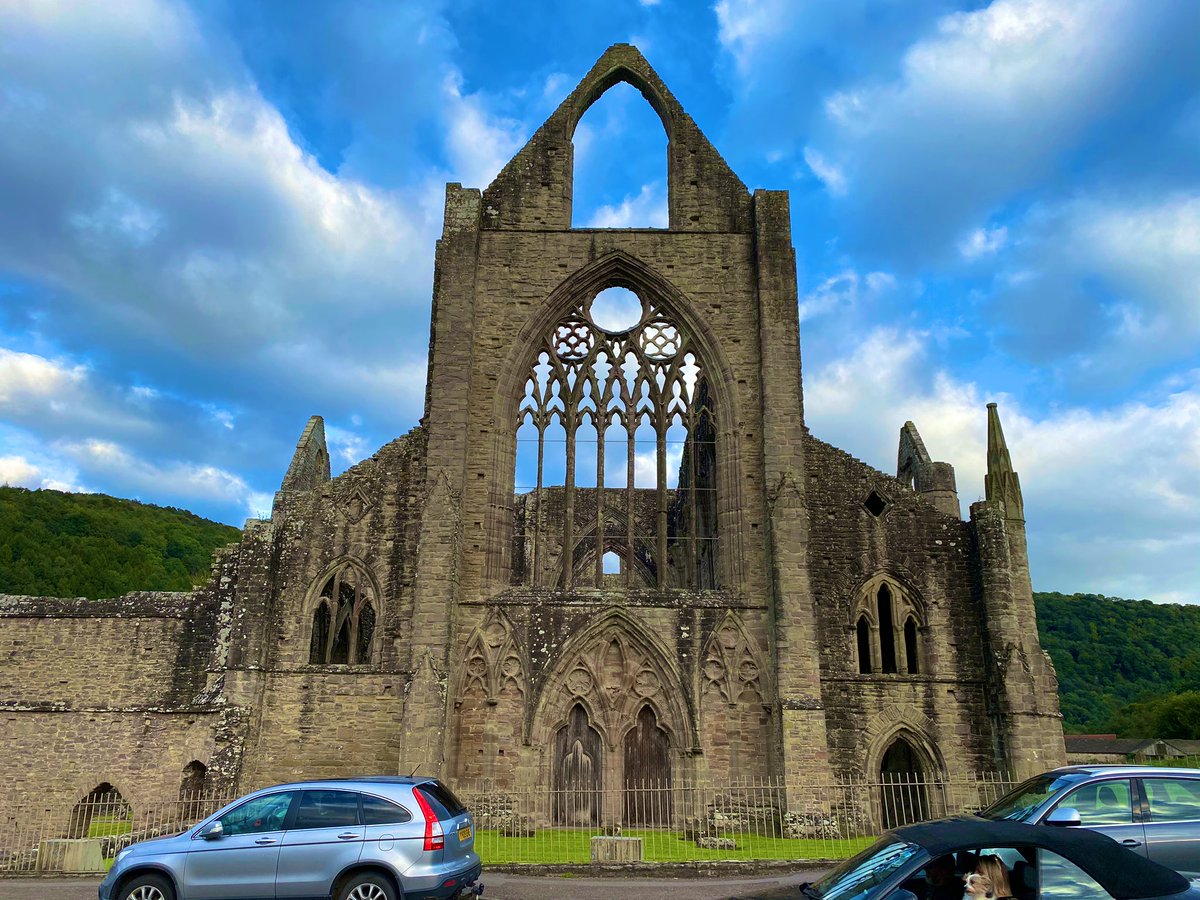 The astounding Tintern Abbey, in Monmouthshire, Wales. Founded in 1131, ruins came after Henry VIII expelled its priests in 1536.Now it’s this.Do you remember Wordsworth with “Lines composed a few miles above Tintern Abbey” and J.M.W. Turner on it? #staycation  #uk  