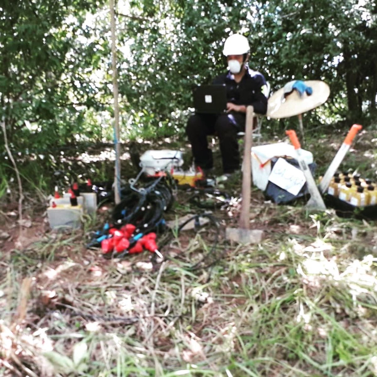 GeospaceT's tweet image. Civil Engineering with Geospace products are simple and make projects easy. #civilengineering #seismic #GeospaceTechnologies #GSR #madeintheusa