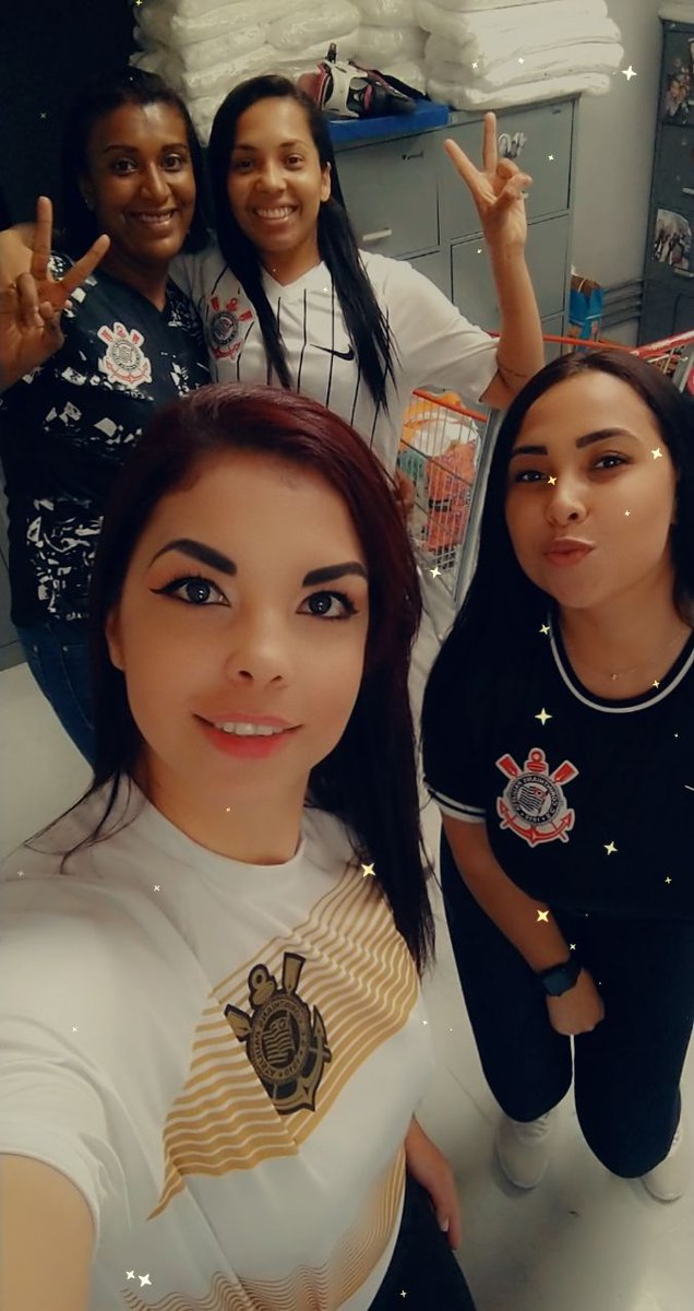 MarciaDv21's tweet photo. Vai Corinthians♥️ @Corinthians https://t.co/zFo7z4Djd8