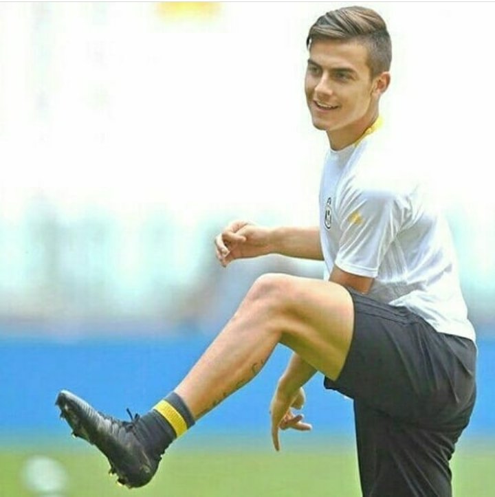 0eesa11's tweet photo. Dybala 😍🍑🍑🔥🔥🔥🔥🔥 https://t.co/UslZtWCWdA