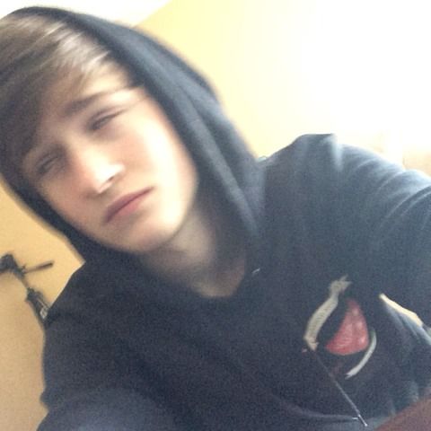 Check out this video Me at school everyday tiksleek.com/v/8952