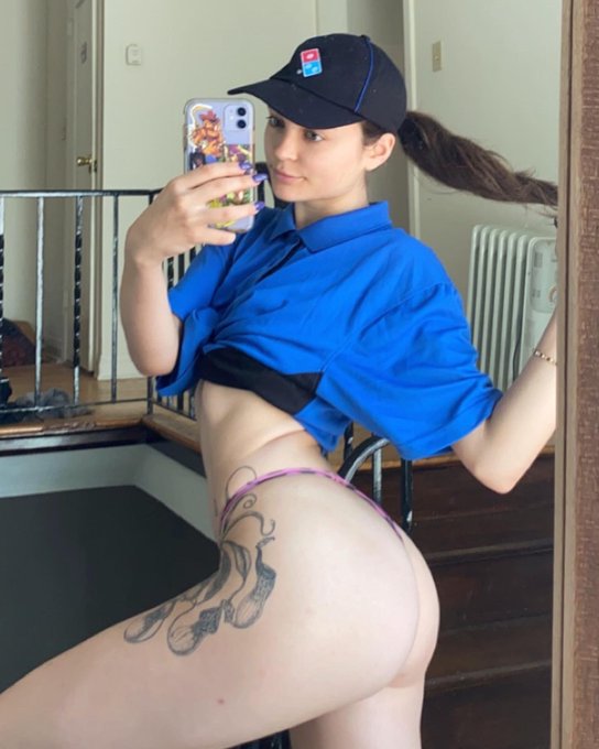 What&rsquo;s your order? https://t.co/HhDzb9ONAY