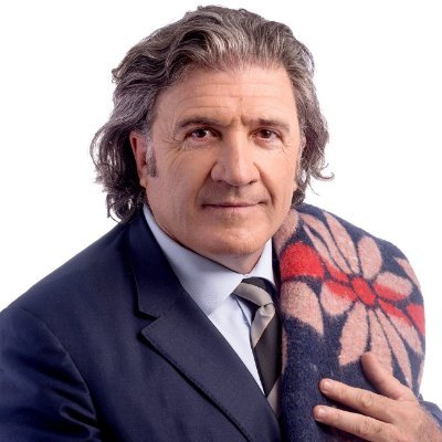 JuanFNoguera's tweet photo. Todos los argentinos tenemos que conocerlo. Él es José Luis Ramón, TRAIDOR A LA PATRIA. 

PERSONA NO GRATA EN MENDOZA. https://t.co/1Am5eGO1zD