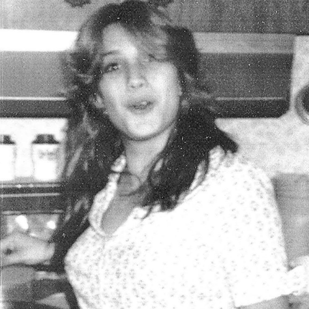 CanadaUnsolved's tweet photo. Roxanne Elaine Fleming was 18 years old when she was last seen Aug. 23, 1982 at the hospital in #Lillooet, #BritishColumbia. She was reported #missing 21 years later. 

Despite several unconfirmed sightings, her case remains #unsolved. 

https://t.co/1cYgmfrN4A

#MMIWG #Canada https://t.co/VSO3JQlamu
