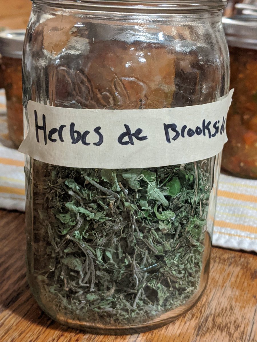 Herbes de Brookside: oregano, thyme, rosemary, lavender.