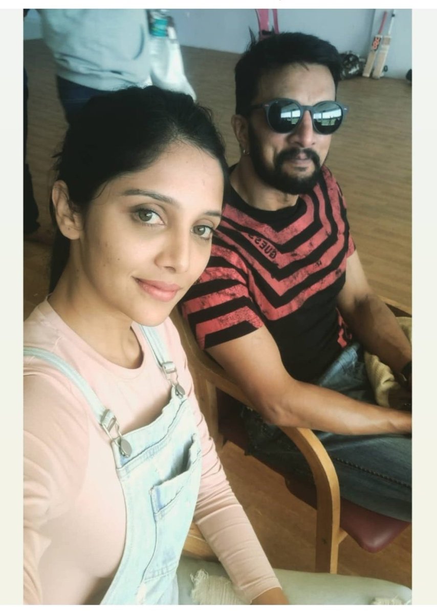 MilanaNagaraj's tweet photo. Happy birthday to my most favourite actor @KicchaSudeep sir... Always inspired by an incredible person like you❤️ https://t.co/Nf9tjXI7c3