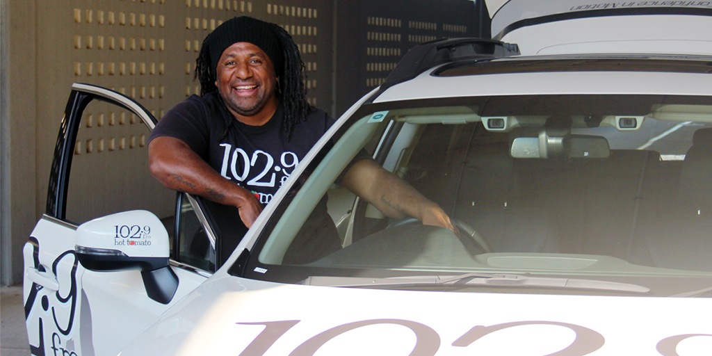 Your <a href="/13cabs/">13cabs</a> ride could be FREE this Friday! From 10am – 5pm, Big Trev from 1029 Hot Tomato will be travelling around the Gold Coast and paying fares for 13cabs passengers!
Find out more: bit.ly/2DgqP0F