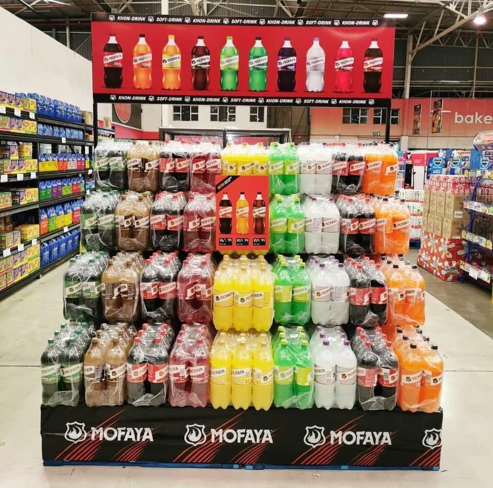 MandlaMhlanga_'s tweet image. @djsbu You always retweet our businesses, this week siRetweet wena Bhuti #Mofaya