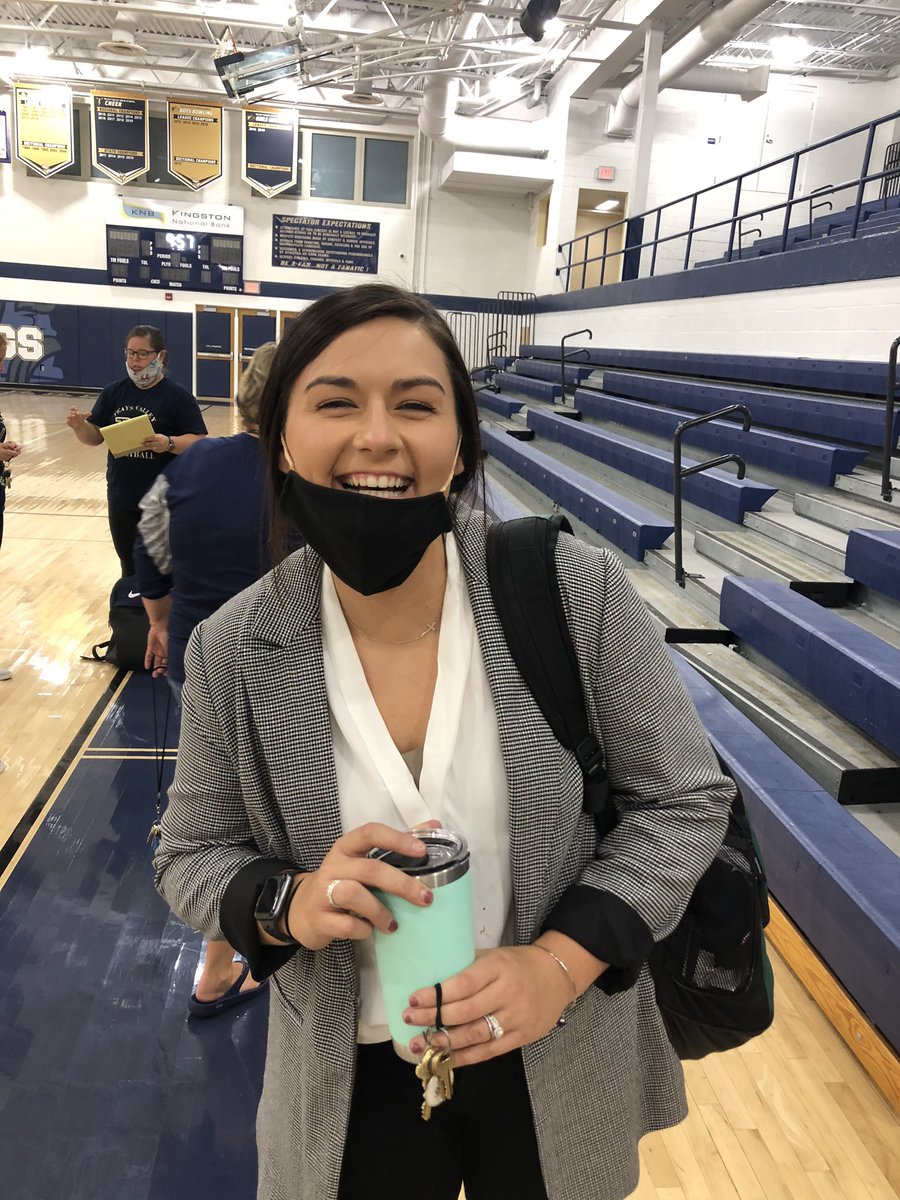 Congratulations to Coach Walker on her first win as a Viking!!! <a href="/TeaysVolleyball/">Teays Valley Volleyball</a> @baileyboo14 <a href="/94CountryWKKJ/">94 Country WKKJ</a>