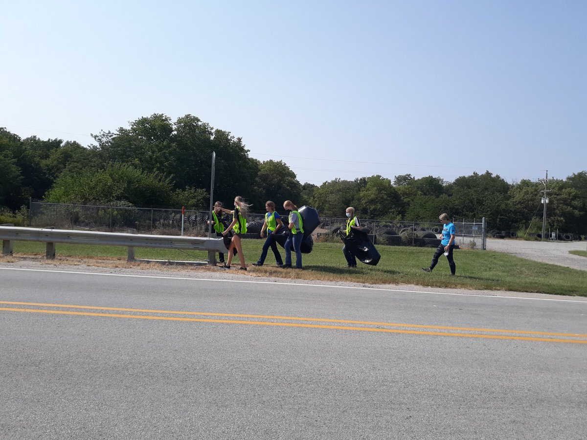 norris_ffa's tweet photo. Photos from Adopt a Highway! https://t.co/kXPCjeVnSP