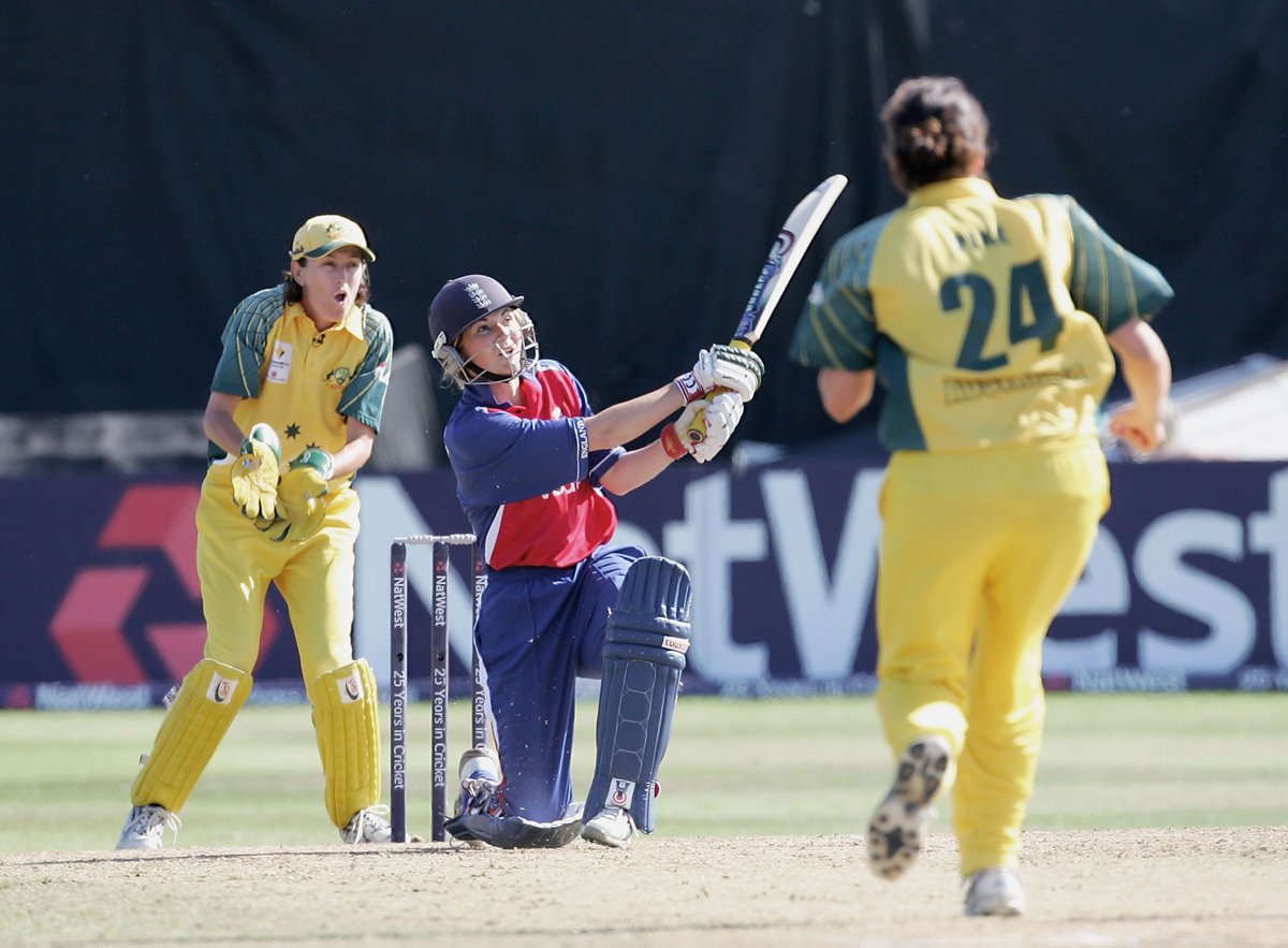 Charlotte Edwards top-scored for England with 42, leading her side to 7-151 from the 20 overs.