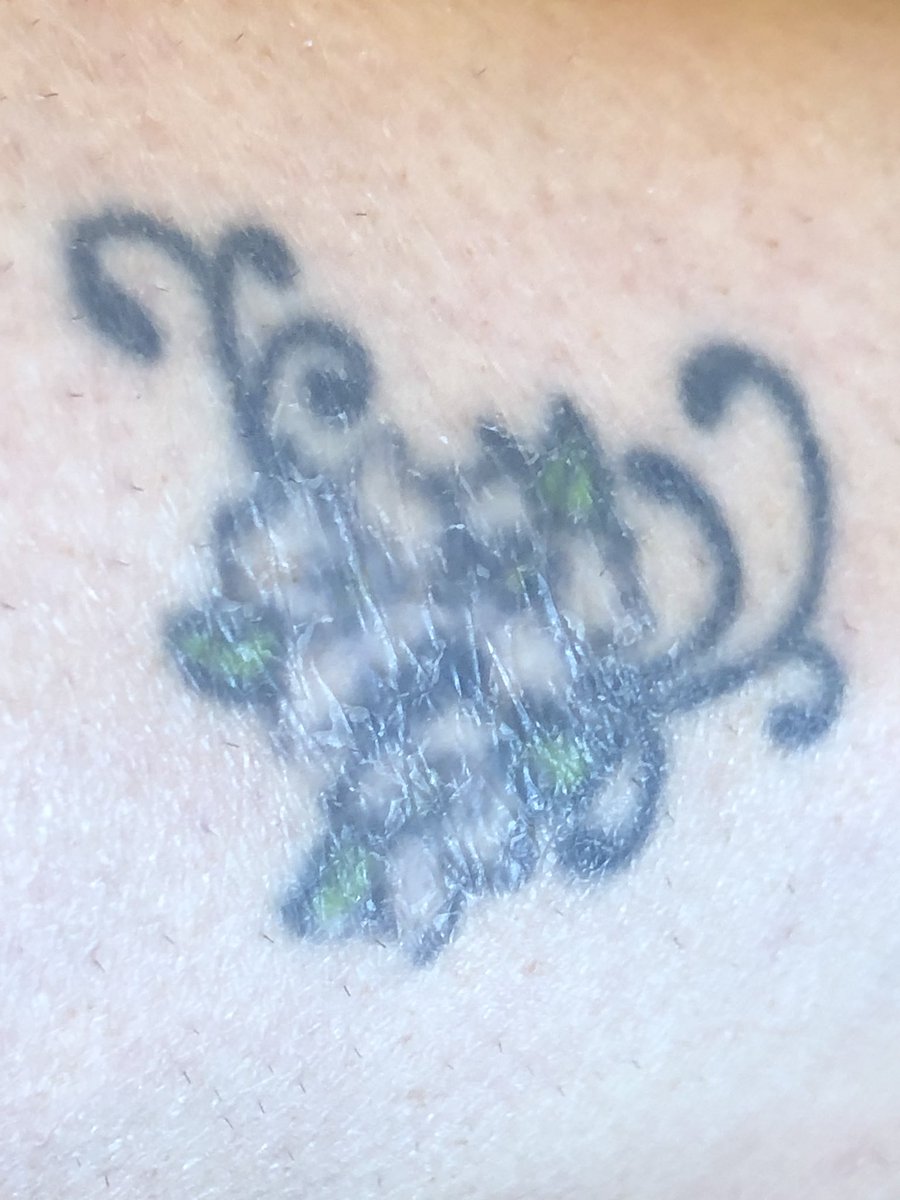 JeanetteMaple's tweet photo. My cover up. The other is horrible! https://t.co/sSm8tbE8E7