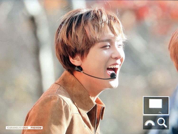 lee donghyuck’s very cute smile ; a much needed thread