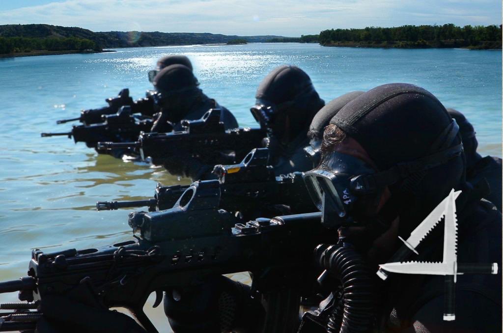 NRIYoddhas's tweet image. How’s the josh? 🤨 #HighSir #ParaSpecialForces #WaterInsertion #ProudIndians #WeAreWithYou #ChinaYourTimeIsUp #NRIYoddhas