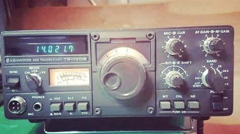 iq8bi's tweet photo. #kenwood #ts130 #qrp #QRPlegend https://t.co/6QUZZ9s1cS