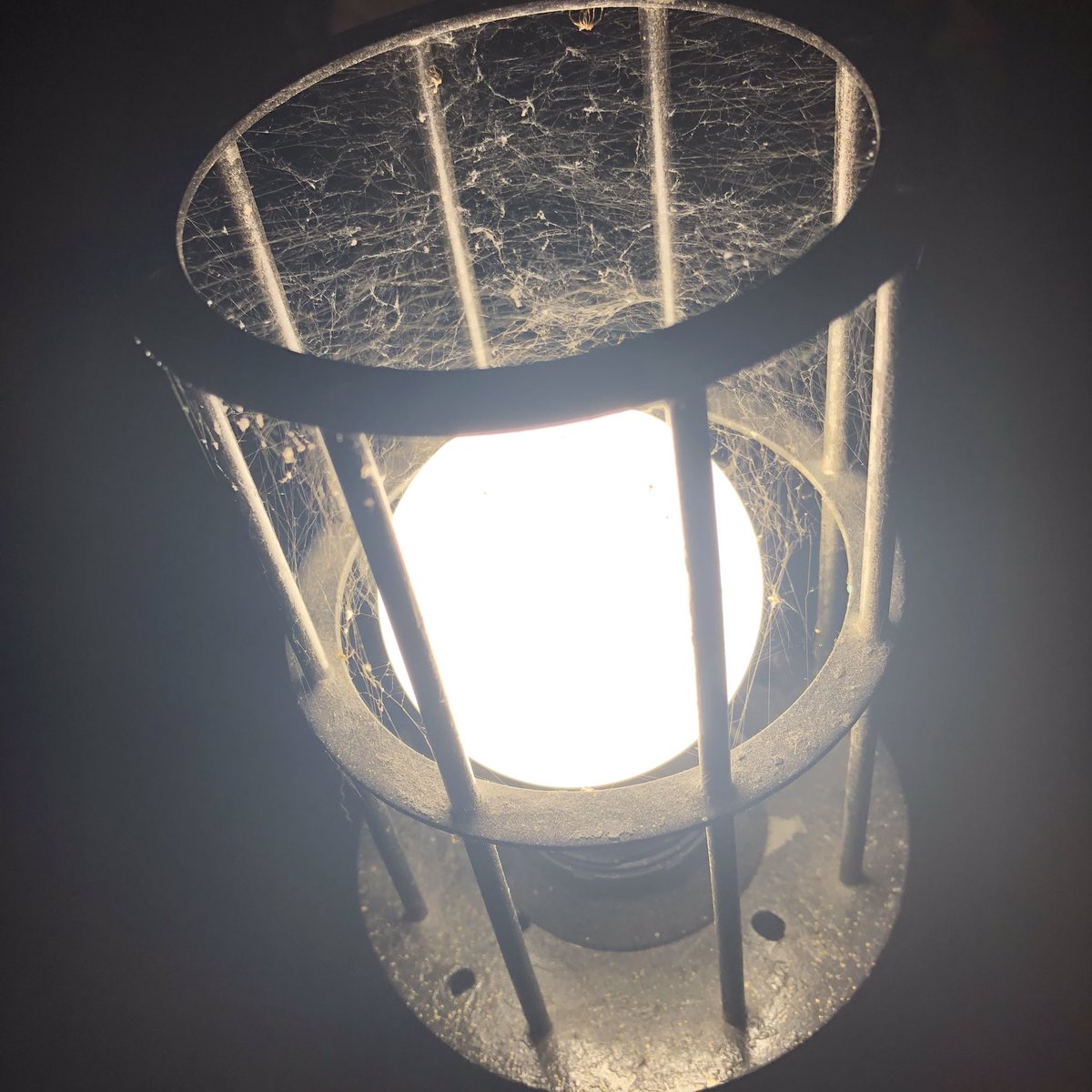 ebyron's tweet photo. Oh yeah. I forgot. There are spider webs in the ghost light. #SaveOurStages #WeMakeEvents #RedAlertRESTART https://t.co/jf06THgeGj