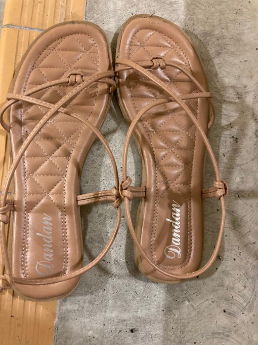 這對也必須射👍🏿 鞋頭套實 再插 好爽👍🏿 懂的會懂吧 很久冇出圖了 希望受歡迎👏🏿  #扫楼 #恋足 #打胶  #原味 #射鞋 #Cumshoes #射平底鞋 #Cumflats https://t<a href="/tag/%E6%89%AB%E6%A5%BC"class="tags">#扫楼</a><a href="/tag/%E5%8E%9F%E5%91%B3"class="tags"><span>#原味</span></a><a href="/tag/%E6%81%8B%E8%B6%B3"class="tags"><span>#恋足</span></a><a href="/tag/cumshoes"class="tags"><span>#cumshoes</span></a><a href="/tag/%E6%89%93%E8%83%B6"class="tags"><span>#打胶</span></a><a href="/tag/%E5%B0%84%E9%9E%8B"class="tags"><span>#射鞋</span></a><a href="/tag/%E5%B0%84%E5%B9%B3%E5%BA%95%E9%9E%8B"class="tags"><span>#射平底鞋</span></a><a href="/tag/cumflats"class="tags"><span>#cumflats</span></a>