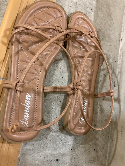 這對也必須射👍🏿 鞋頭套實 再插 好爽👍🏿 懂的會懂吧 很久冇出圖了 希望受歡迎👏🏿  #扫楼 #恋足 #打胶  #原味 #射鞋 #Cumshoes #射平底鞋 #Cumflats https://t<a href="/tag/%E6%89%AB%E6%A5%BC"class="tags">#扫楼</a><a href="/tag/%E5%8E%9F%E5%91%B3"class="tags"><span>#原味</span></a><a href="/tag/%E6%81%8B%E8%B6%B3"class="tags"><span>#恋足</span></a><a href="/tag/cumshoes"class="tags"><span>#cumshoes</span></a><a href="/tag/%E6%89%93%E8%83%B6"class="tags"><span>#打胶</span></a><a href="/tag/%E5%B0%84%E9%9E%8B"class="tags"><span>#射鞋</span></a><a href="/tag/%E5%B0%84%E5%B9%B3%E5%BA%95%E9%9E%8B"class="tags"><span>#射平底鞋</span></a><a href="/tag/cumflats"class="tags"><span>#cumflats</span></a>