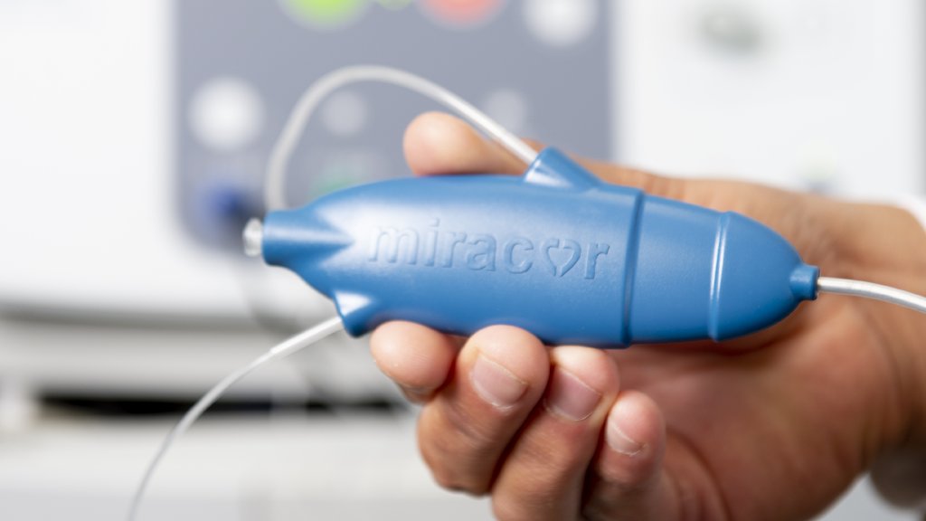 Les #biotechs wallonnes ont levé 687 millions cette année  
➡ bit.ly/3bmNRzE
✍ par <a href="/GossetOlivier1/">Gosset Olivier</a> &amp; <a href="/lofabri/">Laurent Fabri</a> | 

@WallonieBE <a href="/iTeosTx/">iTeos Therapeutics</a> <a href="/MIRACORMEDICAL/">MIRACOR MEDICAL SA</a> @HylorisP <a href="/mithrapharma/">Mithra Women's Health</a> <a href="/BioWin_asbl/">BioWin</a>