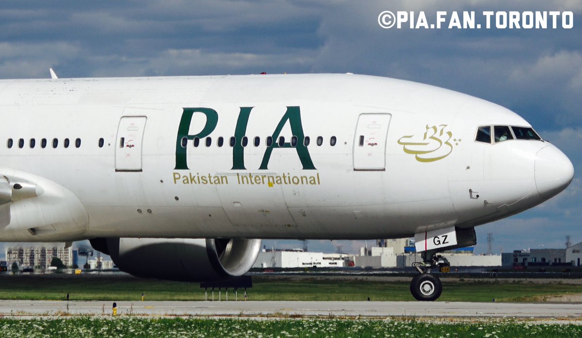 BiggestPia's tweet photo. PIA FLIGHT!
Here Is A @Official_PIA Boeing 777-240(LR), AP-BGZ With The @KarachiKingsARY Logo Taxiing For Departure @TorontoPearson To Karachi As Flight PK784
———————————————-
#pia #pakistaninternationalairline #piarescue #piatoronto #torontopearson #APBGZ #karachikings #PK784 https://t.co/bqioqCiaa2