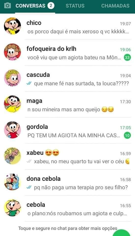 blingblongsp's tweet photo. o que vocês leram: "PQ TEM UM AGIOTA NA MINHA CASA"
o que eu li e rachei: "os porco daqui é mais xeroso q vc kkkkk" 

KKKKKKKKKK MEU DEUS https://t.co/rvMCwuQQZO