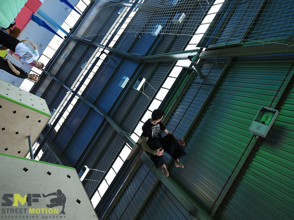 StreetMotion Parkour tweet media