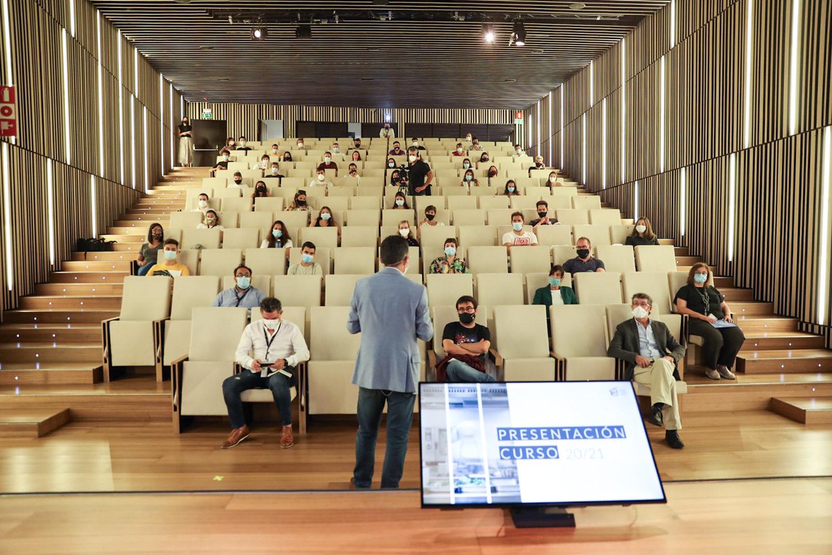 bculinary's tweet photo. ¡Arranca el #NuevoCurso 2020/2021 en BCC! La pasión, la motivación y las ganas de aprender inundan un año más nuestras cocinas. Estudiantes de 2º de grado llegan a las renovadas instalaciones llenos de emoción y entusiasmo por retomar sus clases presenciales. https://t.co/NmEYxg701T