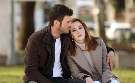 Replying to  @jenanwalid1 & fans  #ElcinSanguASKLOVE! photos from  #Carpisma @Dizitv07 @Kelcnsng #ElçinSangu  #LeySar  #OzanDolunay  #ertIyigündekötügünde RT &  @startv  @o3medya  @elcnsng  #ElçinSangu  #LeySar  #OzanDolunay  #Iyigündekötügünde