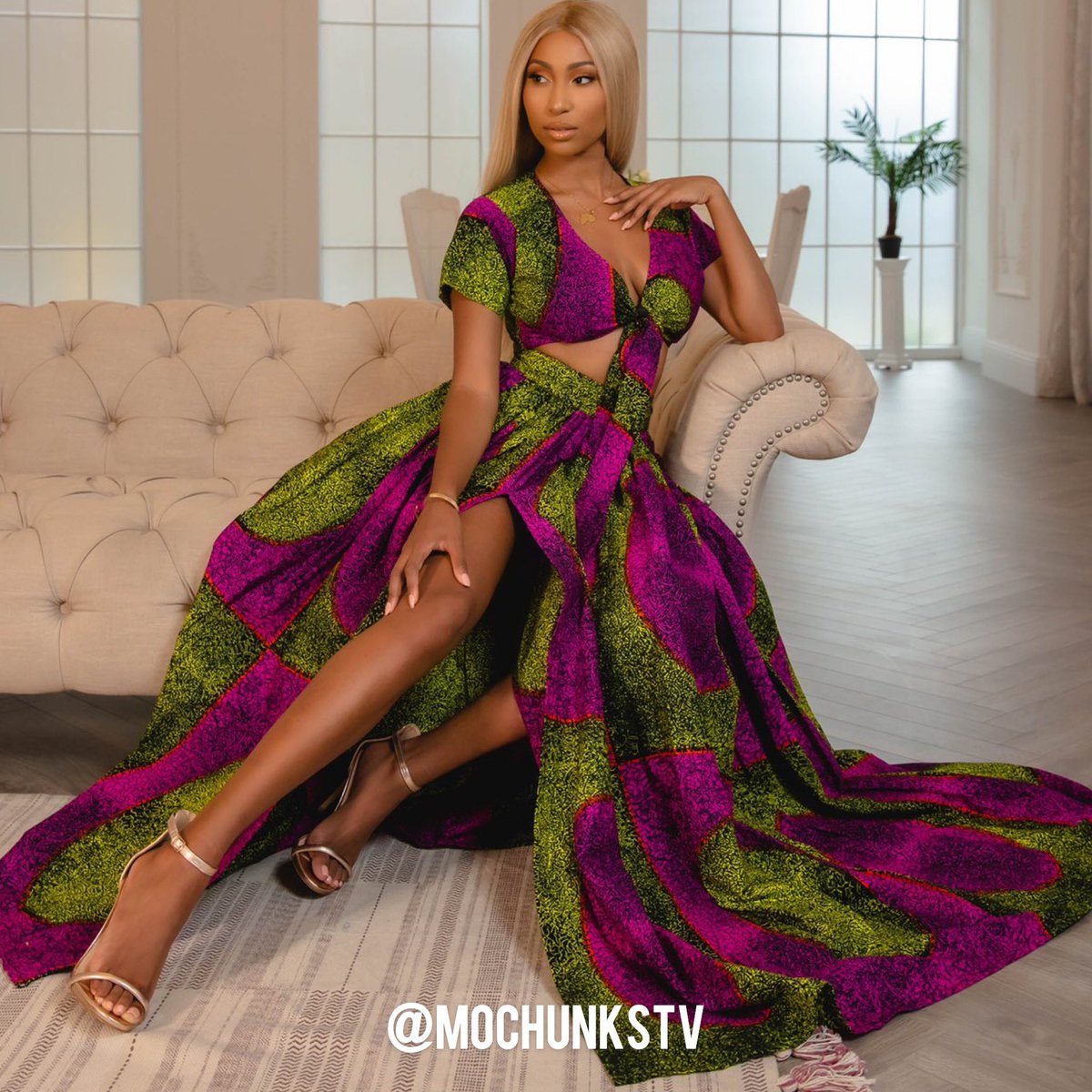 MoChunksTV's tweet photo. Yelebrity, Toni Tone launches her collection with Becca Apparel!
It is named the ‘Nomad Collection’ celebrating her love for travel & African roots, now live on https://t.co/xWHZ3dEvAE 🙌💜🥳
#MCTVTRENDING #BeccaApparel #NomadCollection https://t.co/mah6YxUBKF