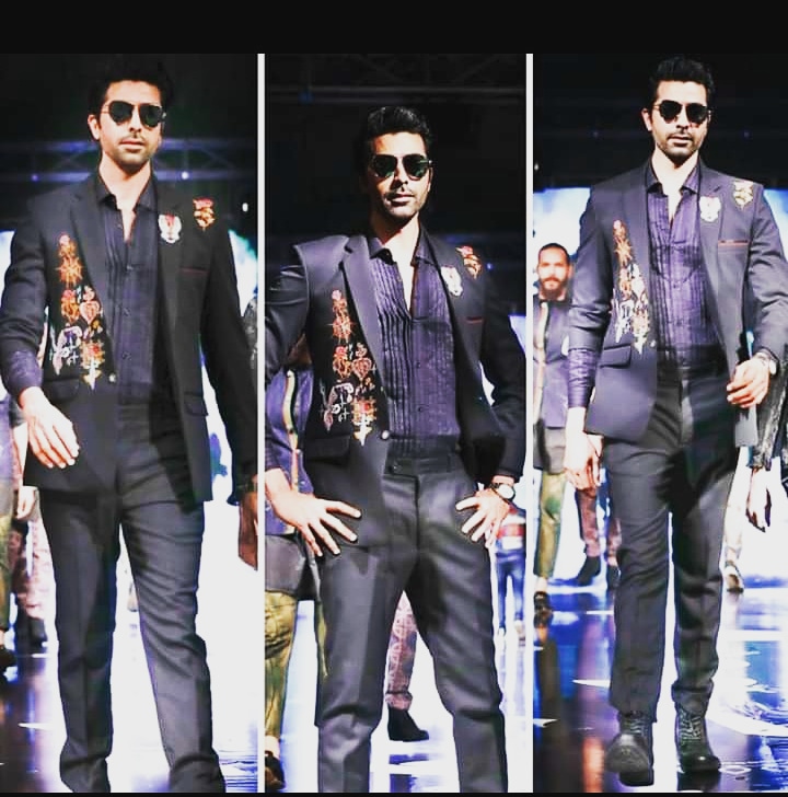 imranbukhari98's tweet photo. #Stylerunway #ImranBukhari #Actor #Model #celebrity #Lollywood #Dramapk #TeamImranBukhari
#Artist #Showbiz #Pakistan https://t.co/2ILFilKevE